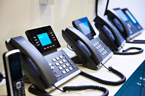Everything You Need To Know Before You Install A VoIP Phone System